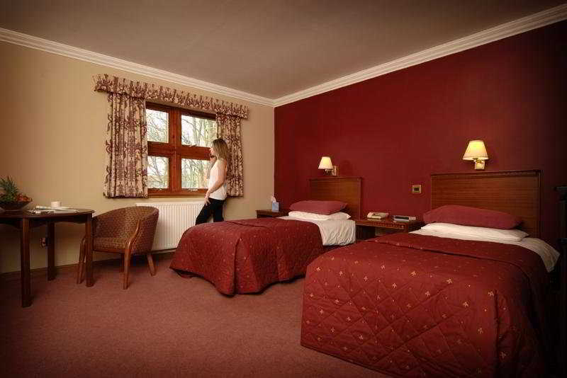 Dean Park Hotel Kirkcaldy Extérieur photo