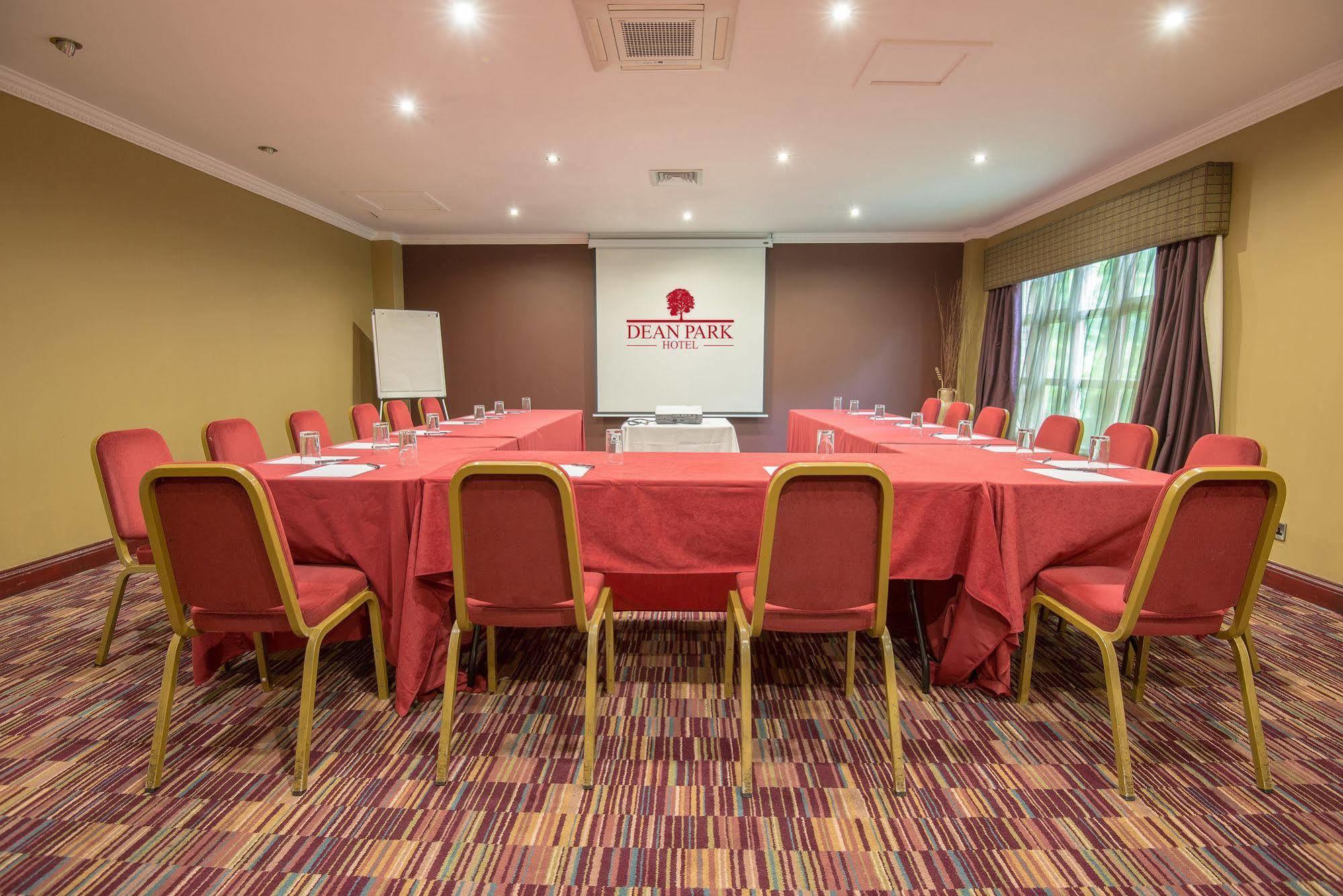 Dean Park Hotel Kirkcaldy Extérieur photo